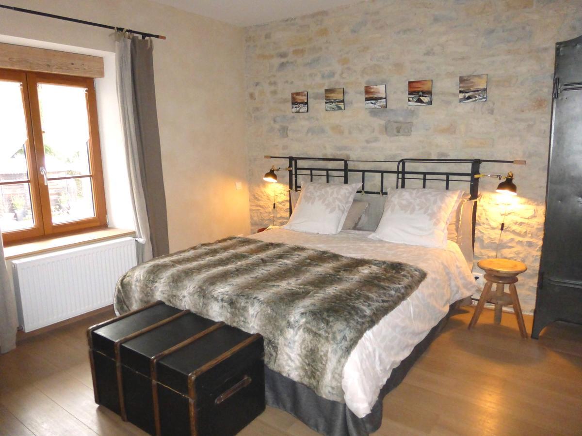 Chambres D'Hotes Bered Vuillemin Baume-les-Dames Exterior photo